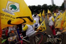 Alasan Golkar Copot...