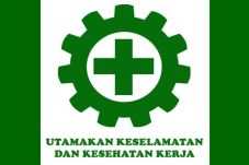 Kemenakertrans Gelar...