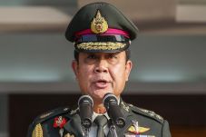 Dilantik, Jenderal Pengkudeta...