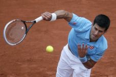 Ditantang Chardy, Djokovic...