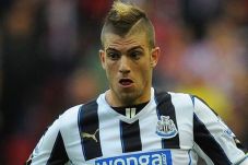 Dilirik Milan, Santon...