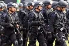 Polisi Terus Buru Perampok...