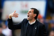 Sunderland Perpanjang...