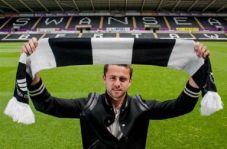 Fabianski Resmi ke Swansea