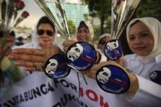 Ibu-ibu Pengajian Relawan...