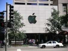 Jumlah Operator Apple...