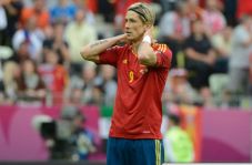 Torres Kembali Buang...