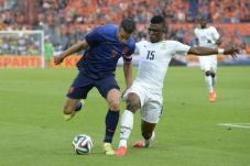 Van Persie Bawa Belanda...