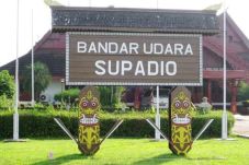 Idul Fitri, Bandara...