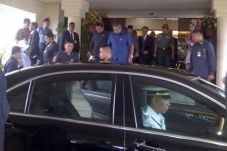 Hujan Deras Sambut Kedatangan...