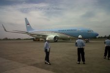 Pesawat Kepresidenan...
