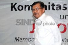 JK Ziarah ke Kuburan...