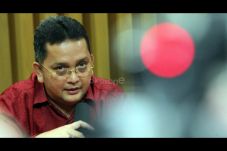Tim Hukum Jokowi Minta...