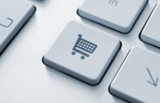Shoop! Social e-Commerce...