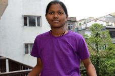 Malavath Poorna, Wanita...