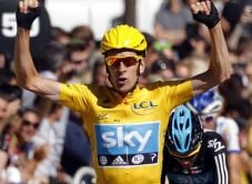 Patah Hati, Wiggins...