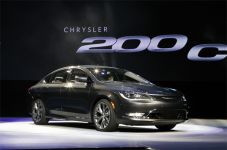 Iklan 2015 Chrysler...