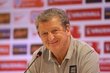 Three Lions Asah Kemampuan...
