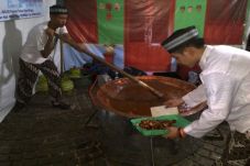 Pembuatan Dodol Betawi...