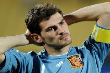 San Iker Tetap Leader
