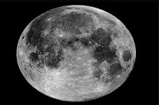 Hendak Tembak Bulan,...