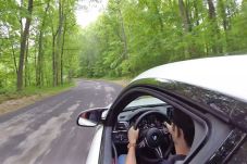 BMW Gandeng GoPro Beri...