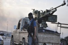 Irak Kacau Balau karena...