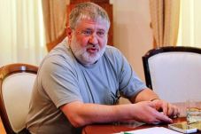 Ide Gila di Kiev, Halau...