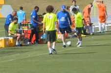 Scolari Tendang Alves...