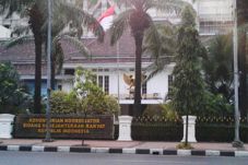 Pemotongan Anggaran...