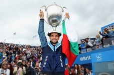 Dimitrov Sabet Gelar...