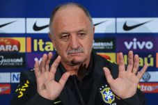 Scolari Ogah Remehkan...