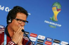 Capello Larang Pemainnya...
