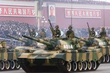 Warga Bertato di China...