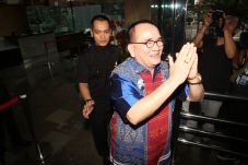 Didekati Tim Sukses,...