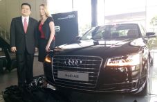 The New Audi A8 Kini...