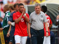 Oxlade-Chamberlain Dipastikan...