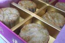 Moon Cake Sudah Digemari...