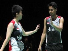 Owi/Butet Tatap Juara