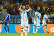Mascherano Jalani Laga...
