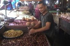 Jengkol di Tangerang...