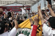Rhoma Bakar Kampanye...