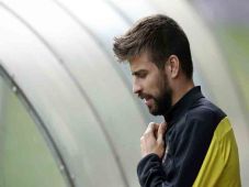 Pique Absen di Laga...