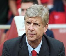 Wenger Temui Agen Balotelli