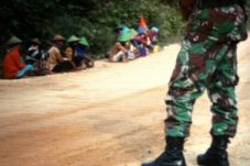 Polisi Bantah Pukuli...