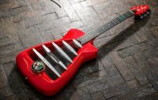 Alfa Romeo Luncurkan...
