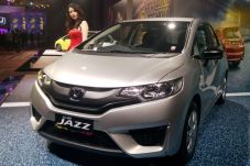 Honda Jazz Kuasai Pasar...