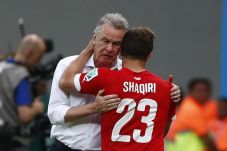 Swiss Tanpa Beban Lawan...