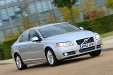 Volvo S80 Akan Bawa...