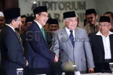 Sikapi Perbedaan, Umat...